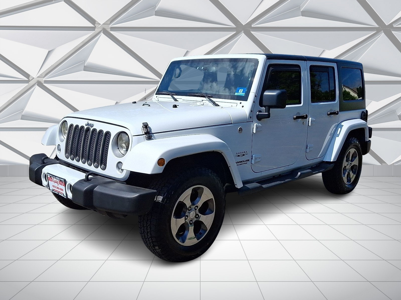 Used 2016 Jeep Wrangler Unlimited Sahara w/ Connectivity Group AWD/4WD image 4