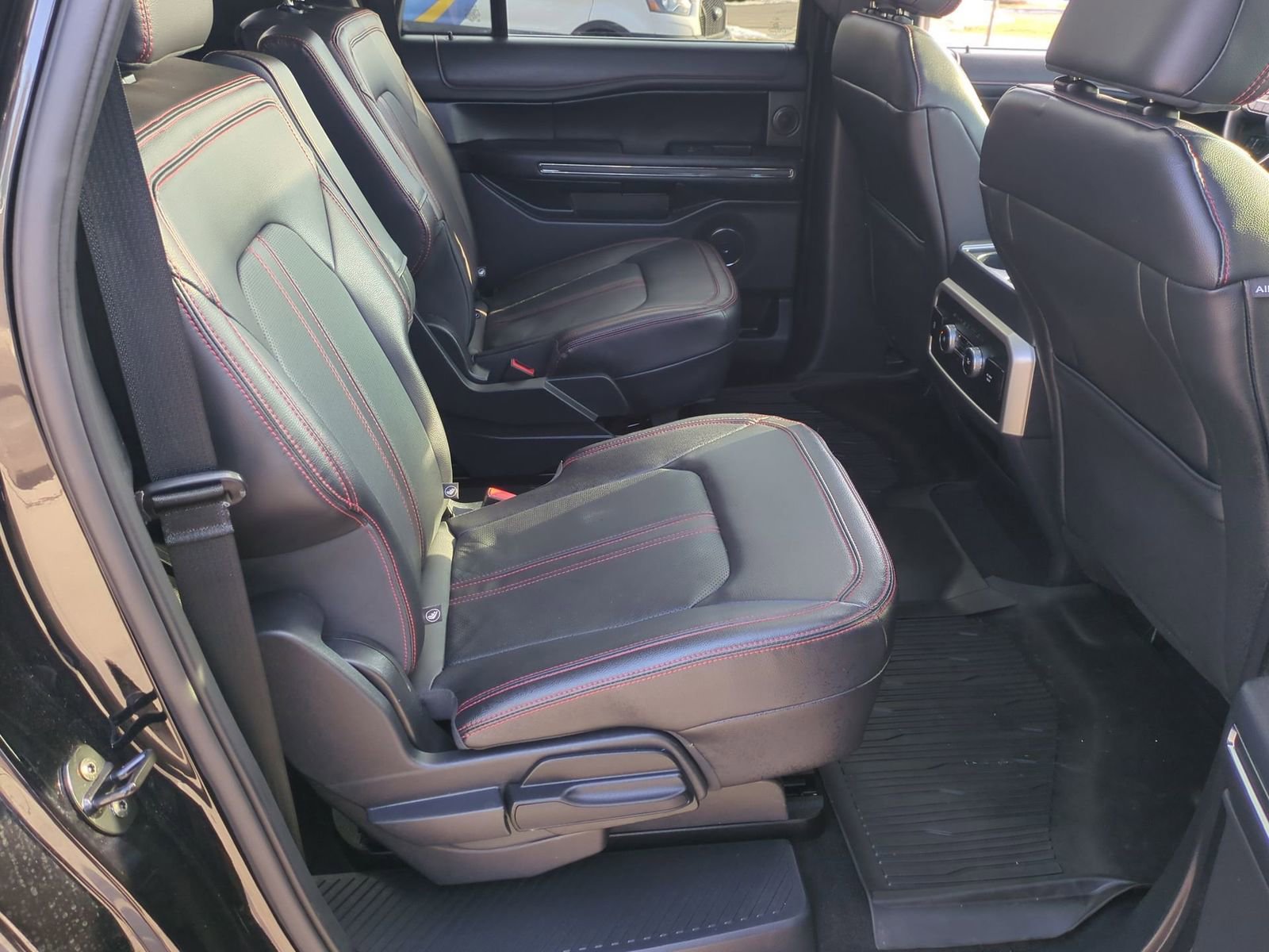 Certified 2024 Ford Expedition Max Limited image 27