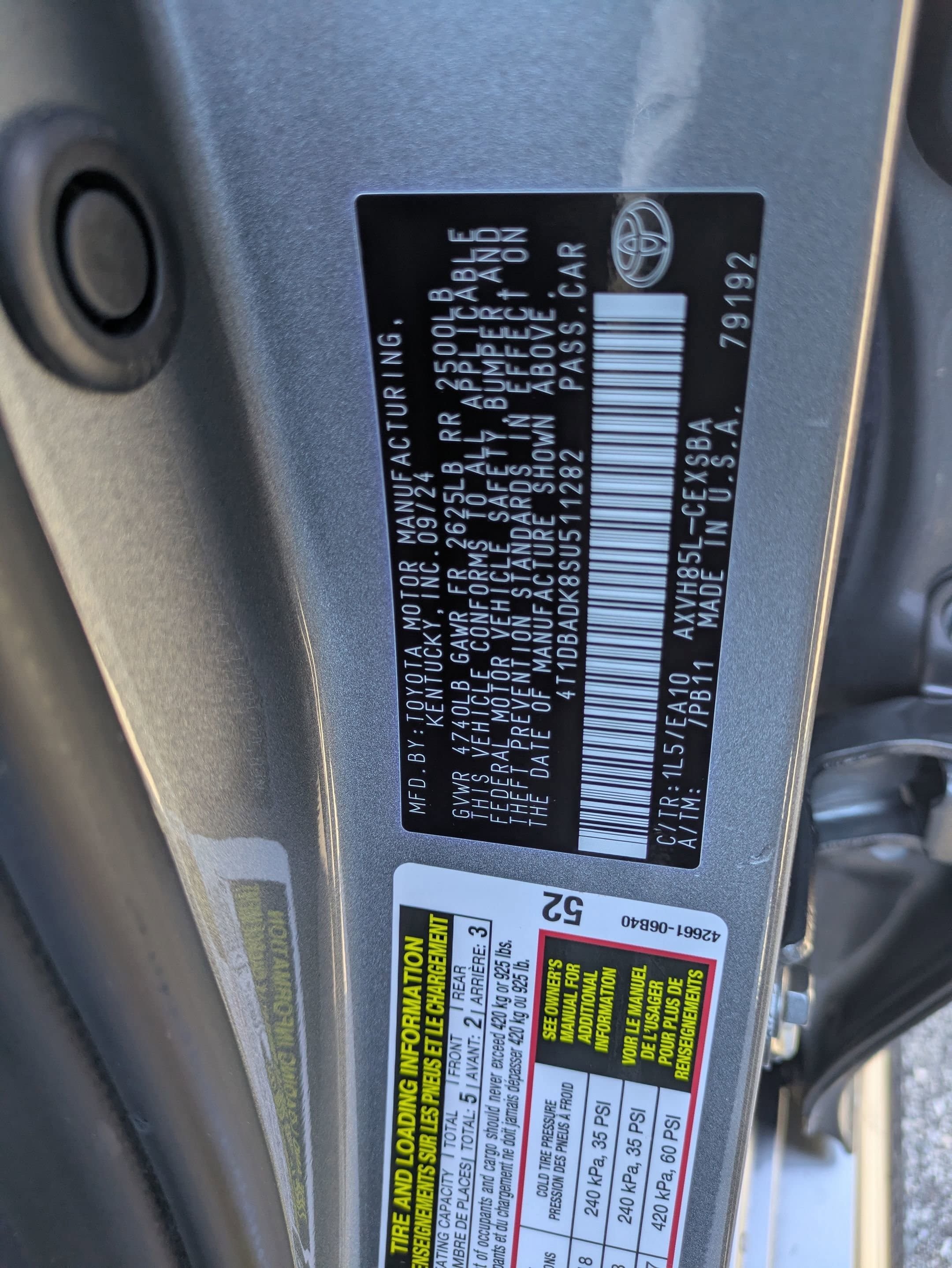 Used 2025 Toyota Camry SE w/ Convenience Package AWD/4WD image 31