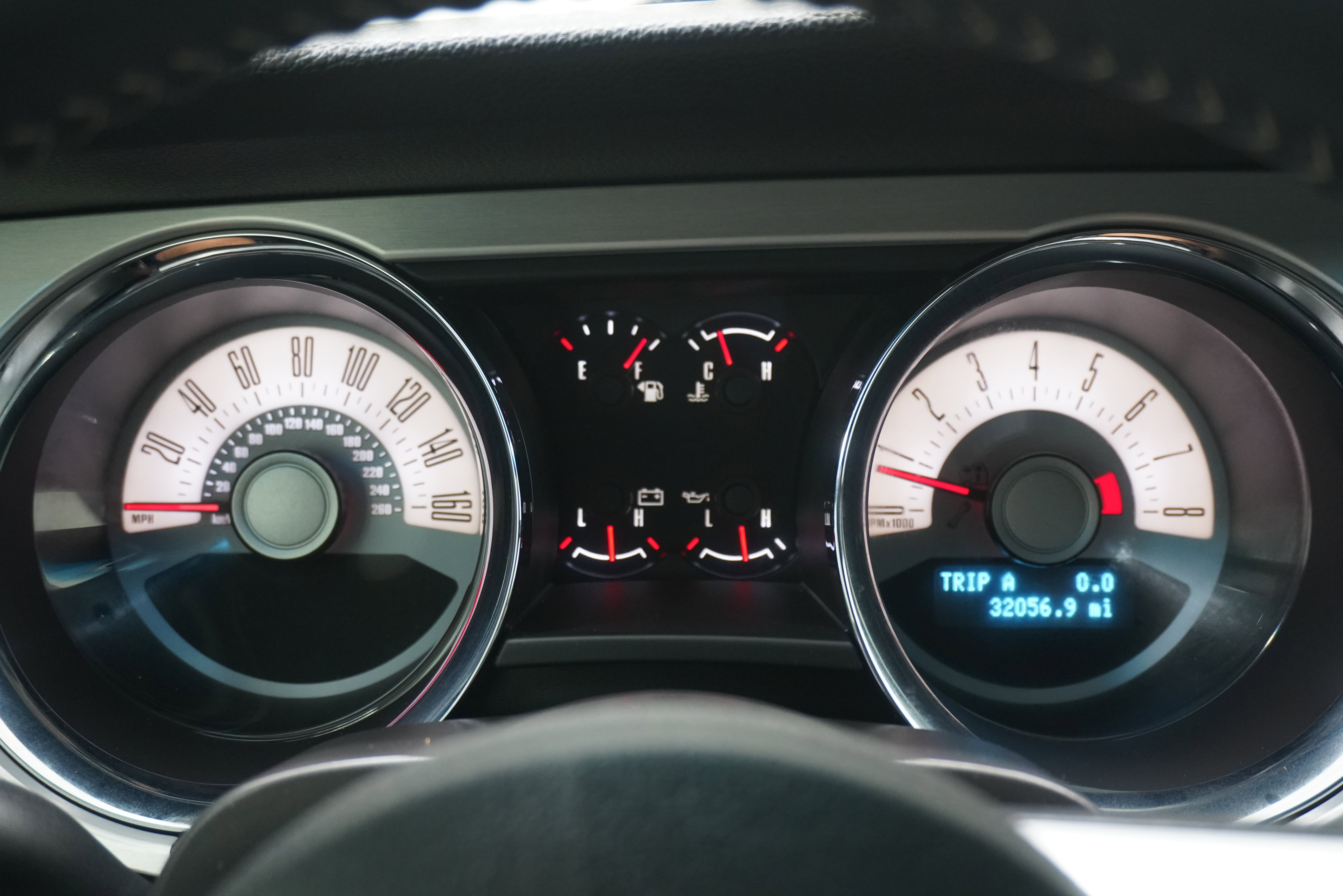 Used 2012 Ford Mustang Premium RWD image 19