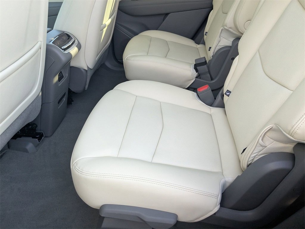 New 2025 Cadillac XT6 Premium Luxury w/ Technology Package image 24