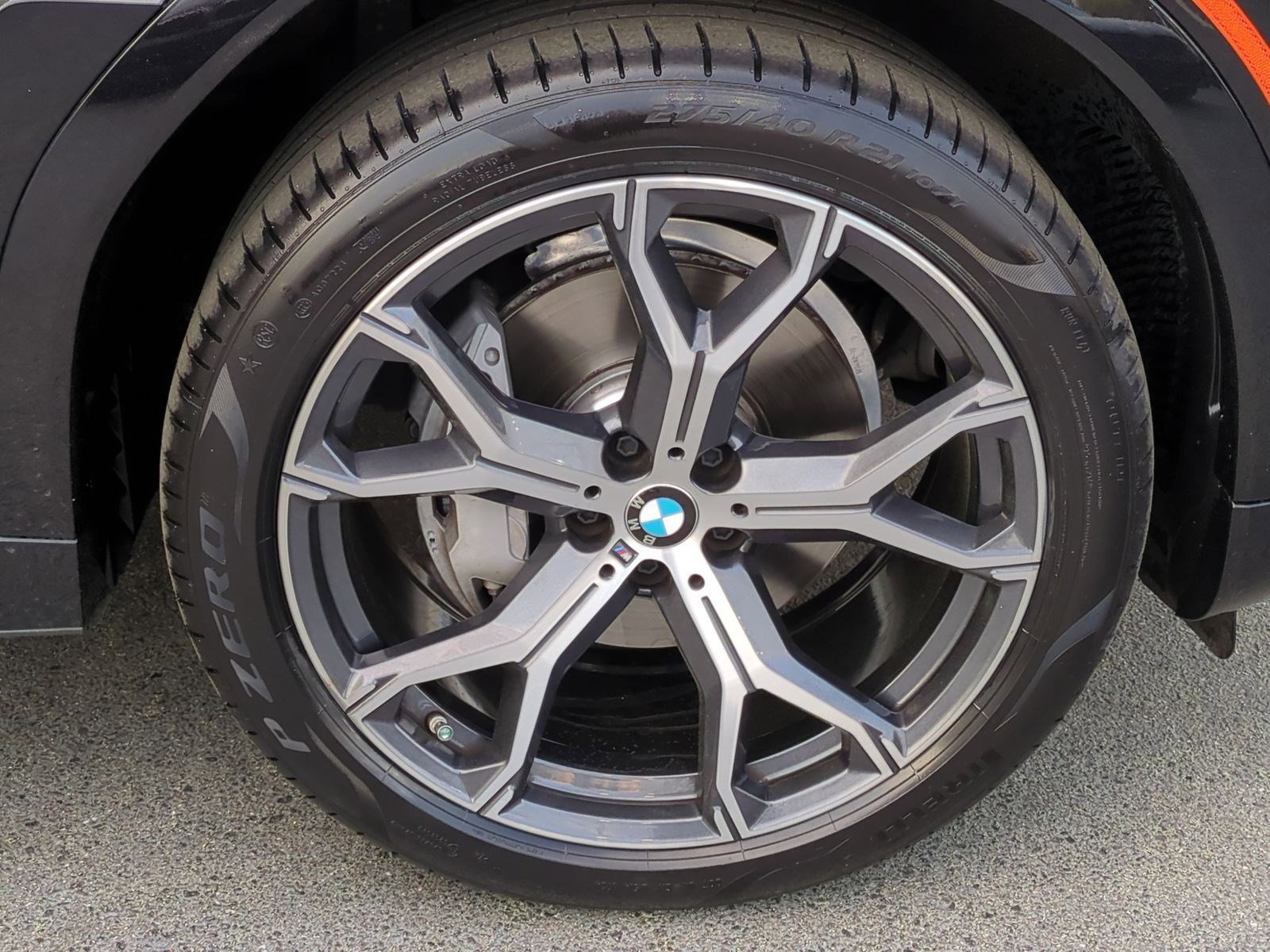 Certified 2024 BMW X6 xDrive40i w/ Premium Package image 13