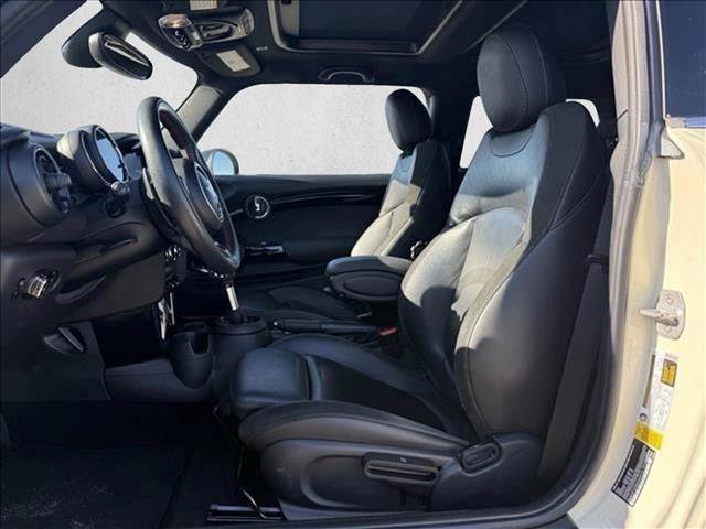 Used 2019 MINI Cooper S FWD image 10