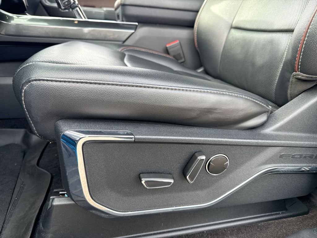 Used 2021 Ford F150 Lariat w/ Equipment Group 502A High image 12