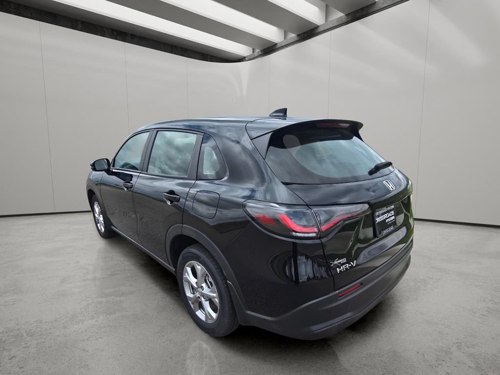 Used 2025 Honda HR-V LX image 3