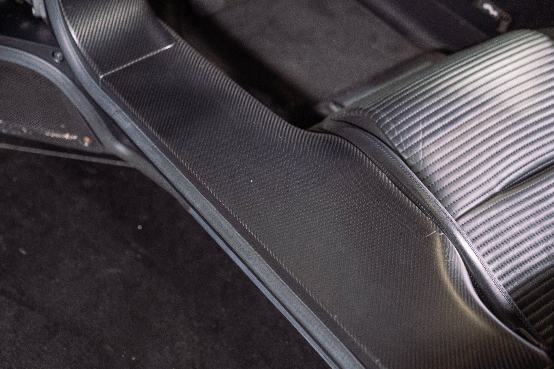 Used 2019 Ford GT RWD image 39