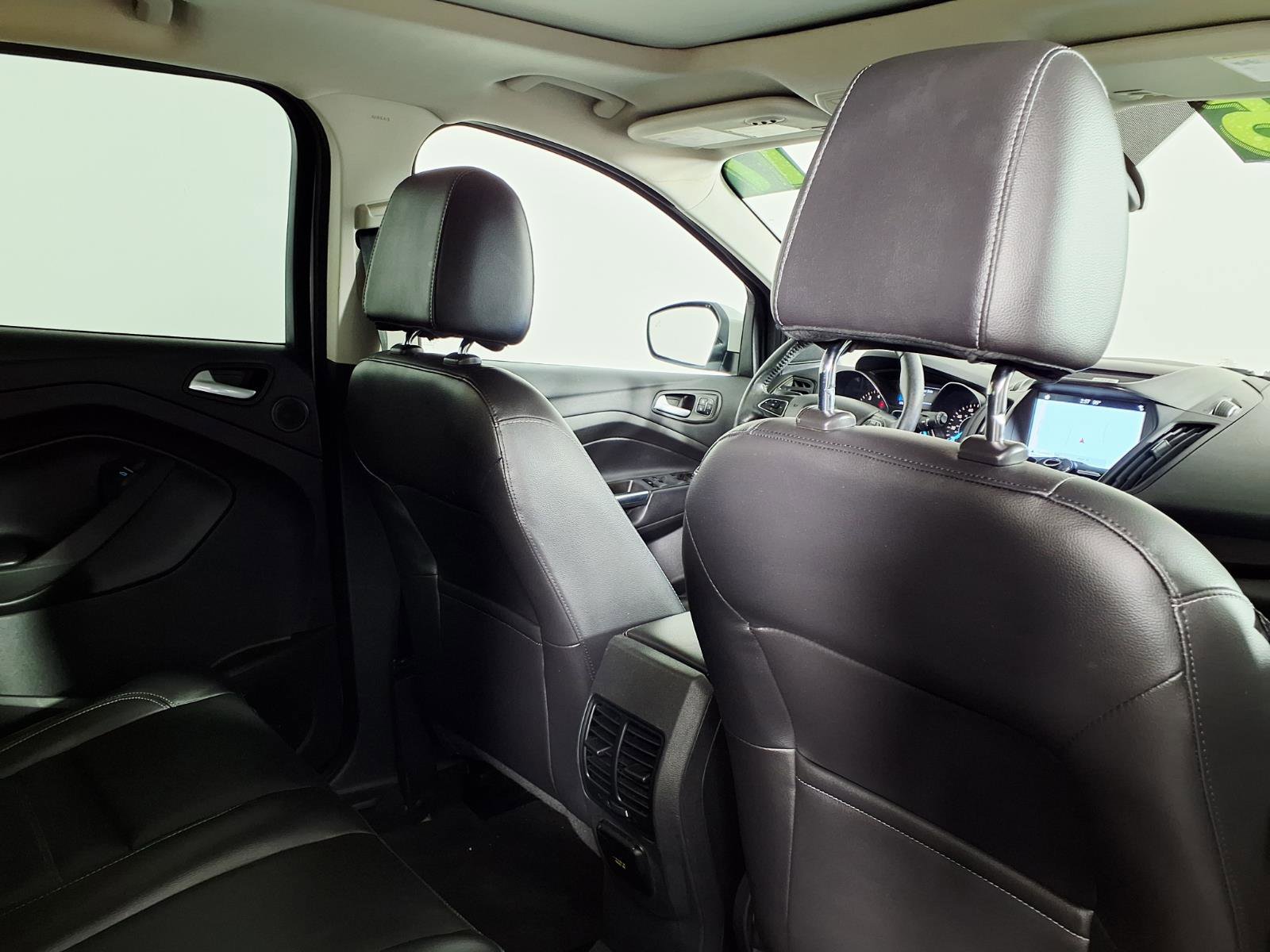 Used 2017 Ford Escape Titanium image 11