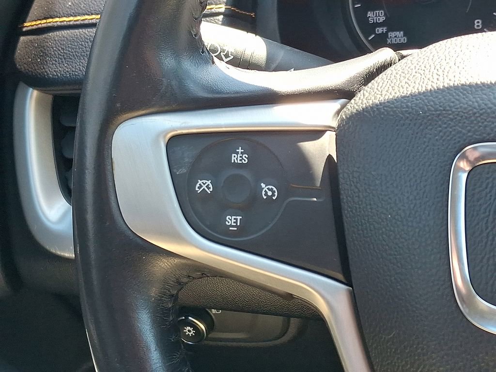 Used 2019 GMC Terrain SLE w/ Driver Convenience Package image 9
