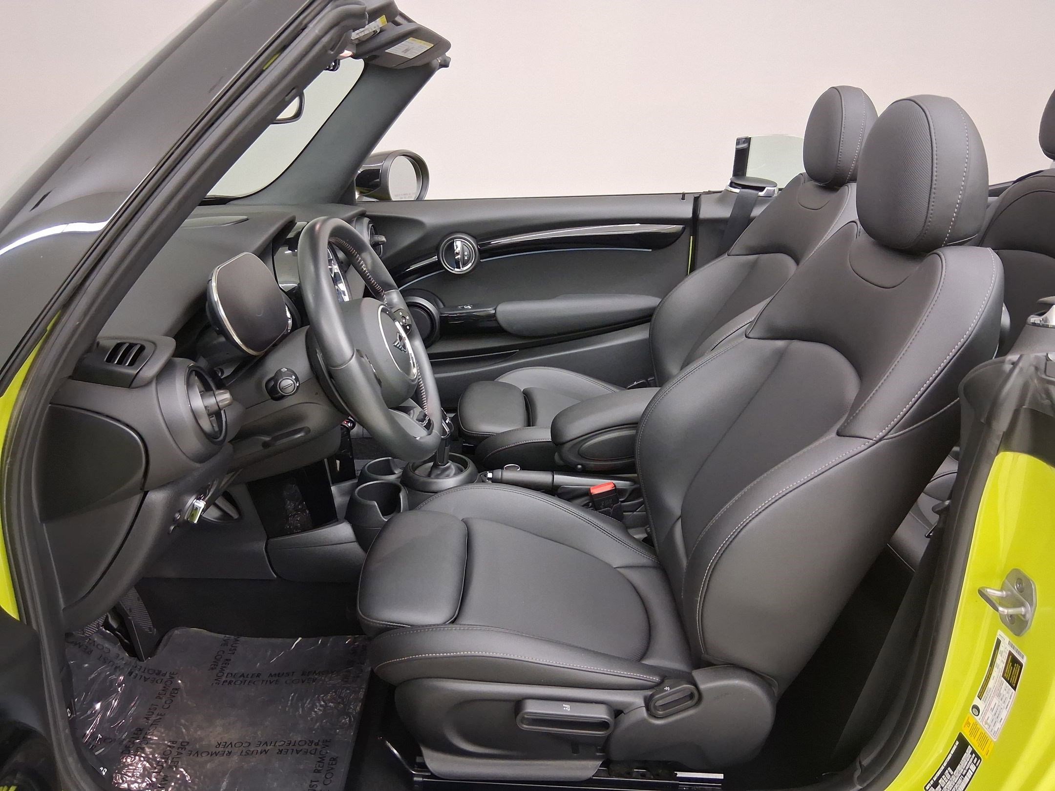 Used 2023 MINI Cooper S FWD image 3