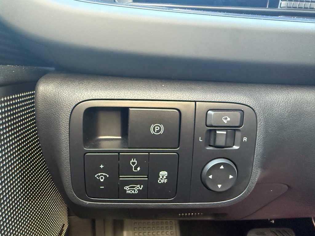 Certified 2023 Hyundai Ioniq 6 Limited AWD/4WD image 30