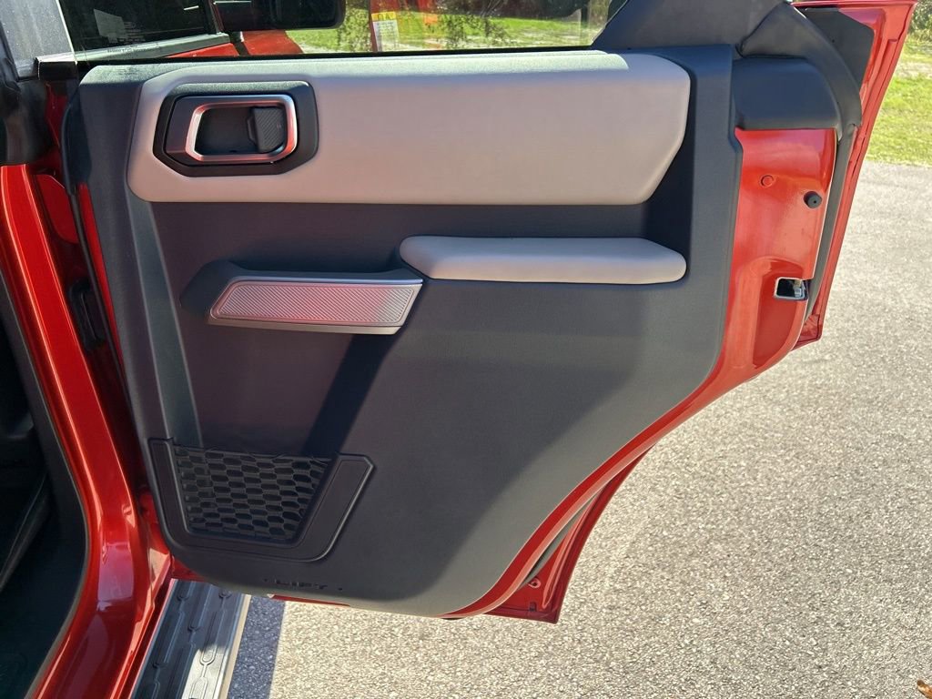 Used 2023 Ford Bronco Wildtrak image 44