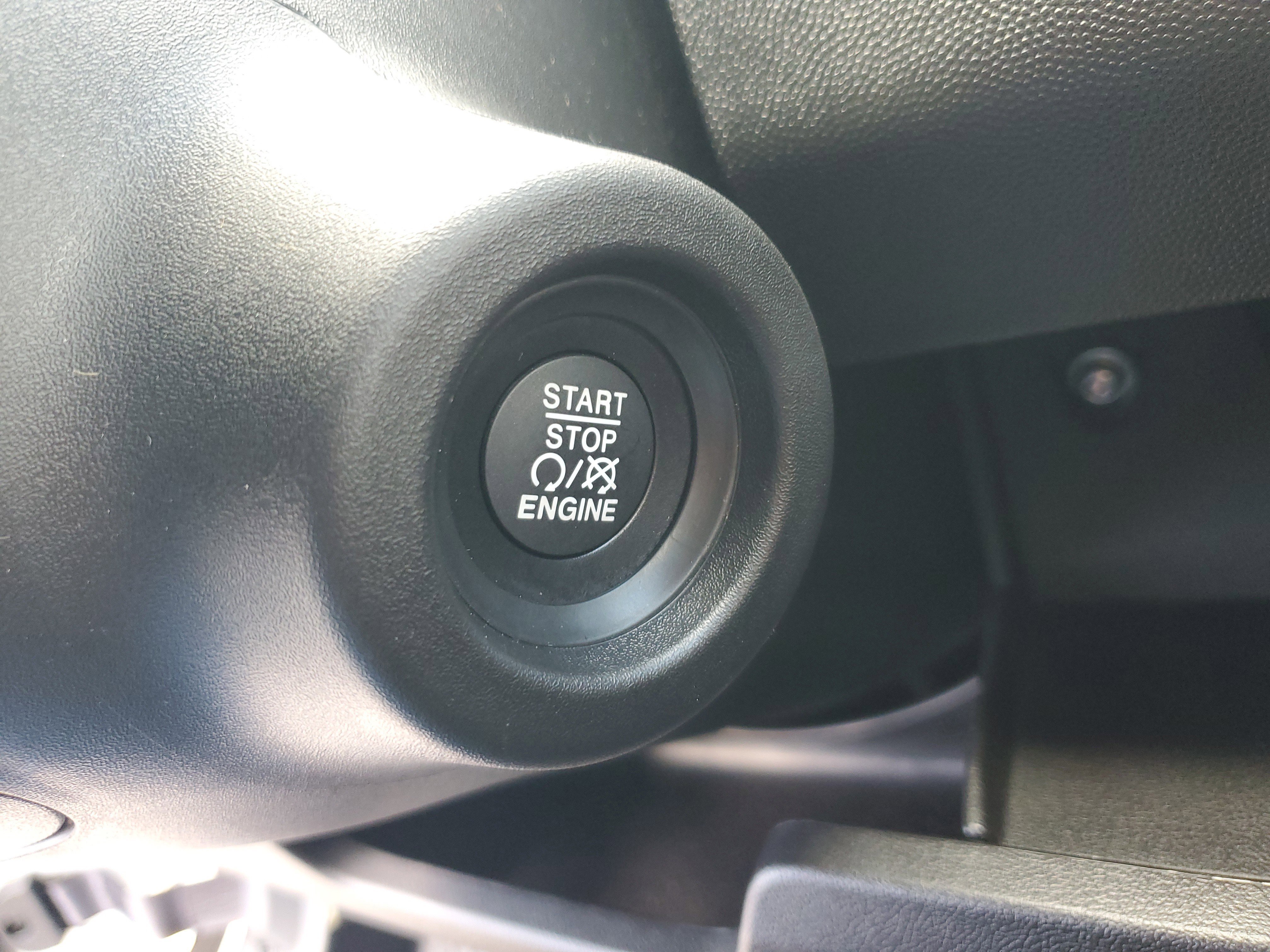 Used 2026 RAM ProMaster 2500 w/ Convenience Group FWD image 23
