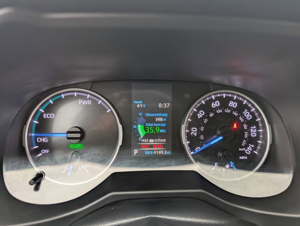 Used 2021 Toyota RAV4 LE AWD/4WD image 24