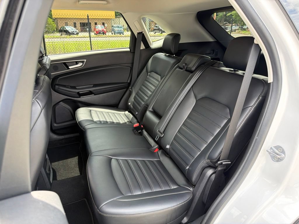 Used 2024 Ford Edge SEL AWD/4WD image 23