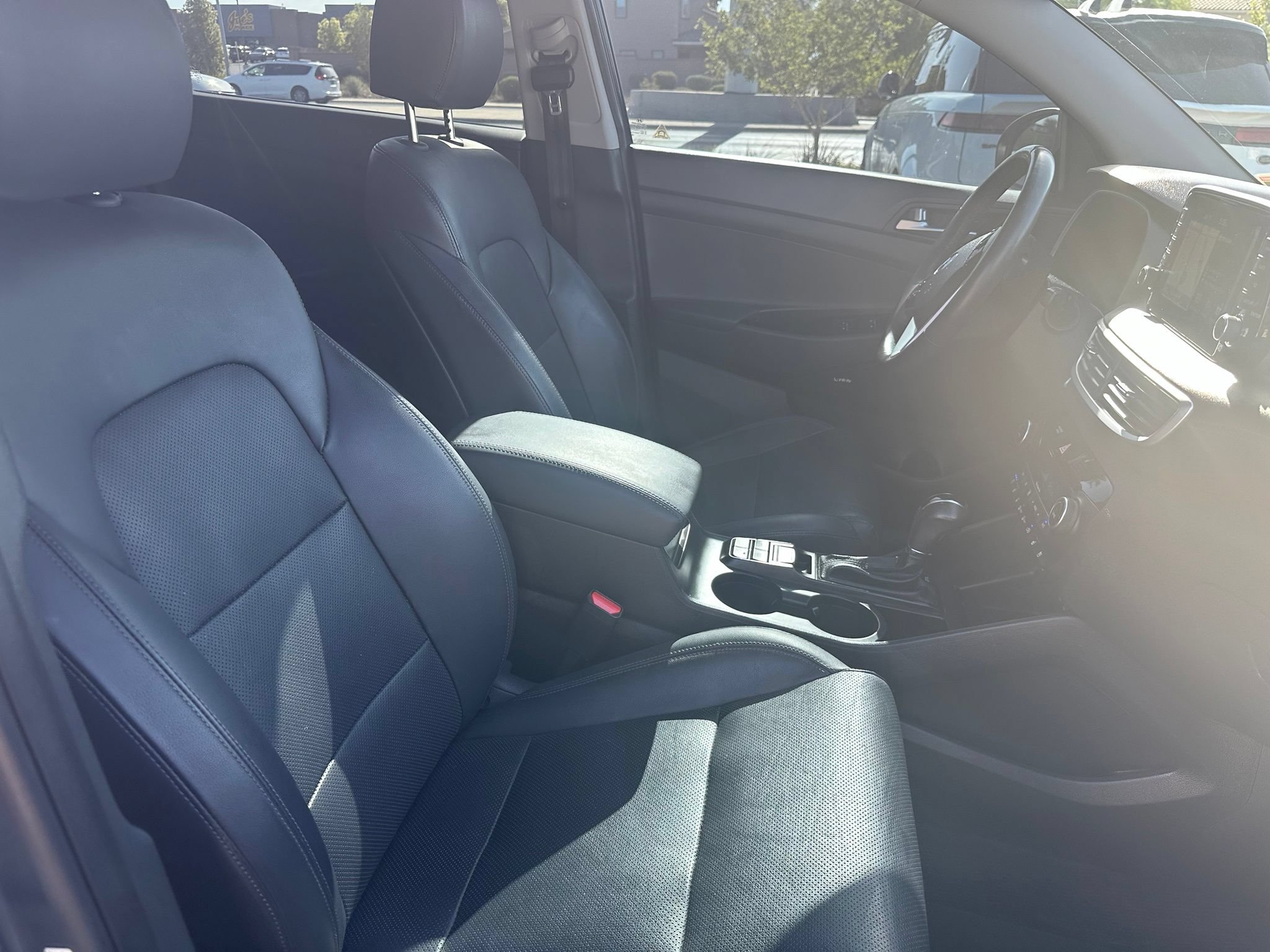 Used 2021 Hyundai Tucson Ultimate FWD image 3