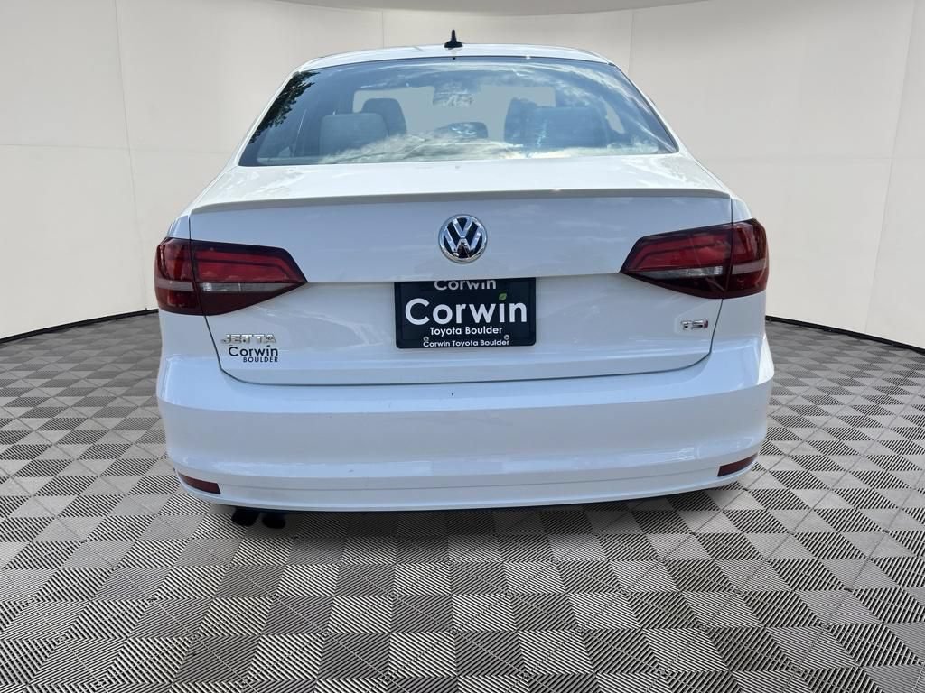Used 2016 Volkswagen Jetta Sport FWD image 7