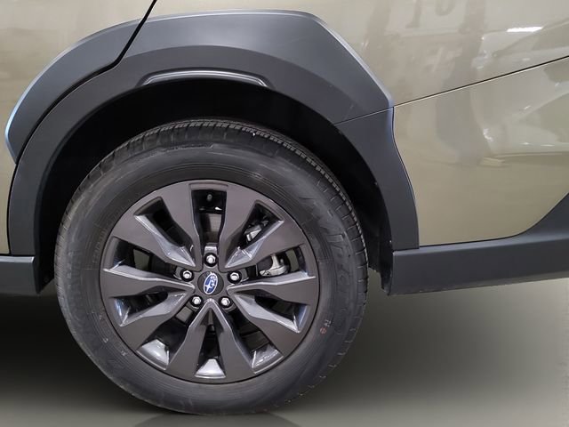 Used 2025 Subaru Outback Onyx Edition AWD/4WD image 35