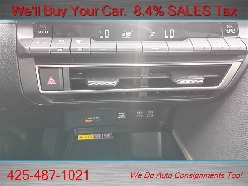 Used 2026 Toyota Camry LE FWD image 23