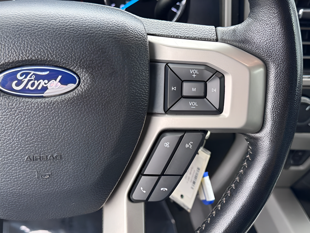 Used 2021 Ford F250 Lariat w/ Lariat Value Package AWD/4WD image 25