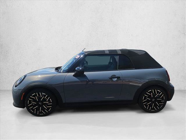 Used 2025 MINI Cooper S FWD image 3