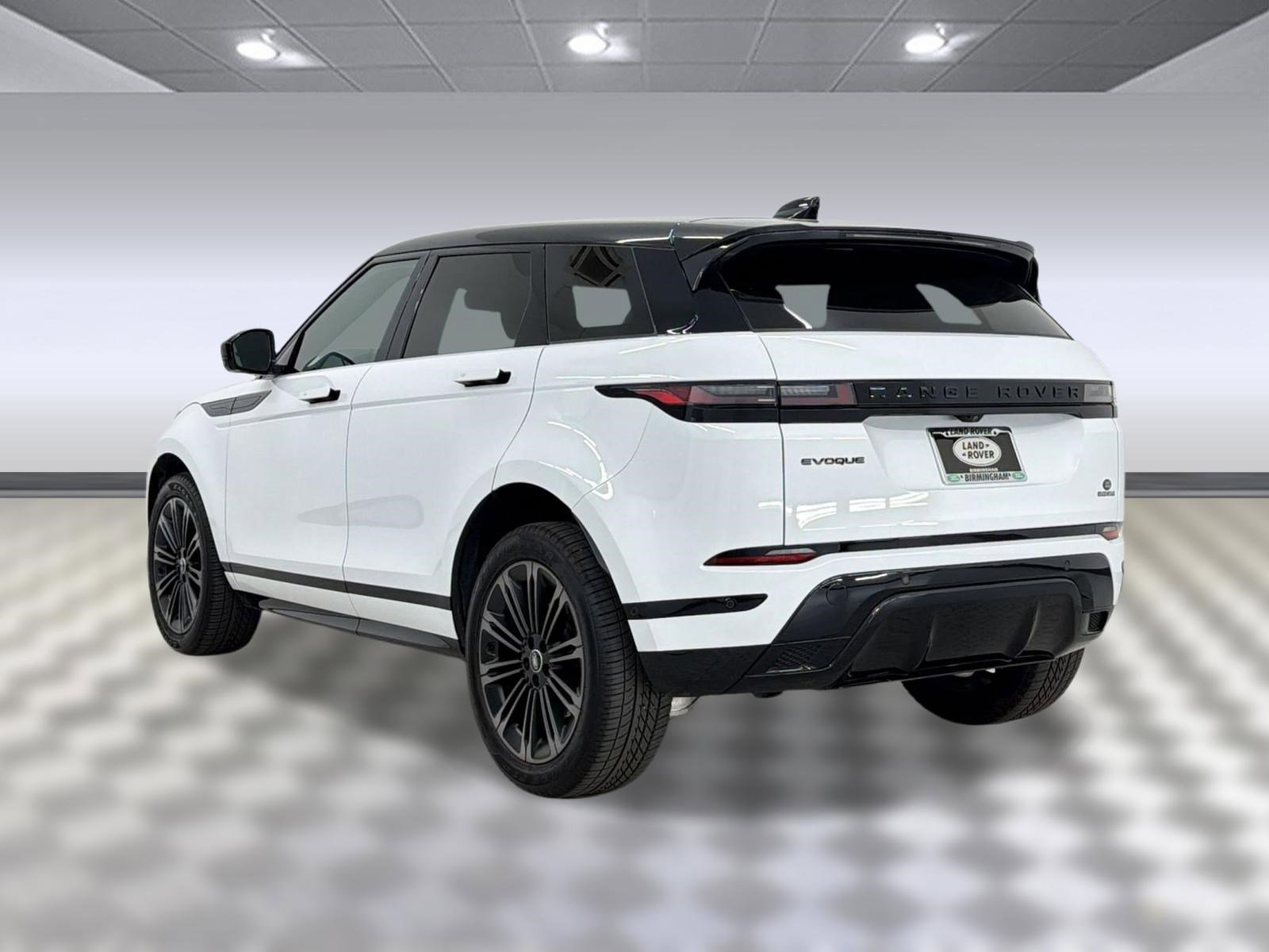 Certified 2026 Land Rover Range Rover Evoque Dynamic SE AWD/4WD image 3