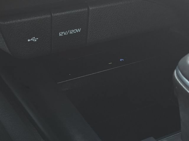 Certified 2020 Toyota Camry XLE w/ Sunroof Package FWD image 28