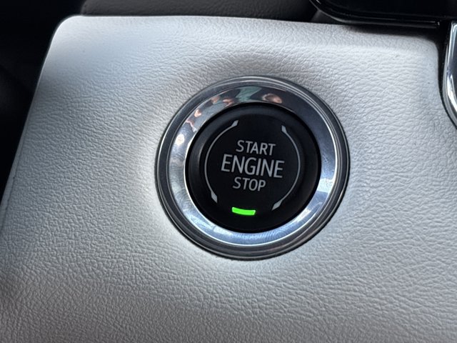 Used 2023 GMC Canyon AT4X AWD/4WD image 30