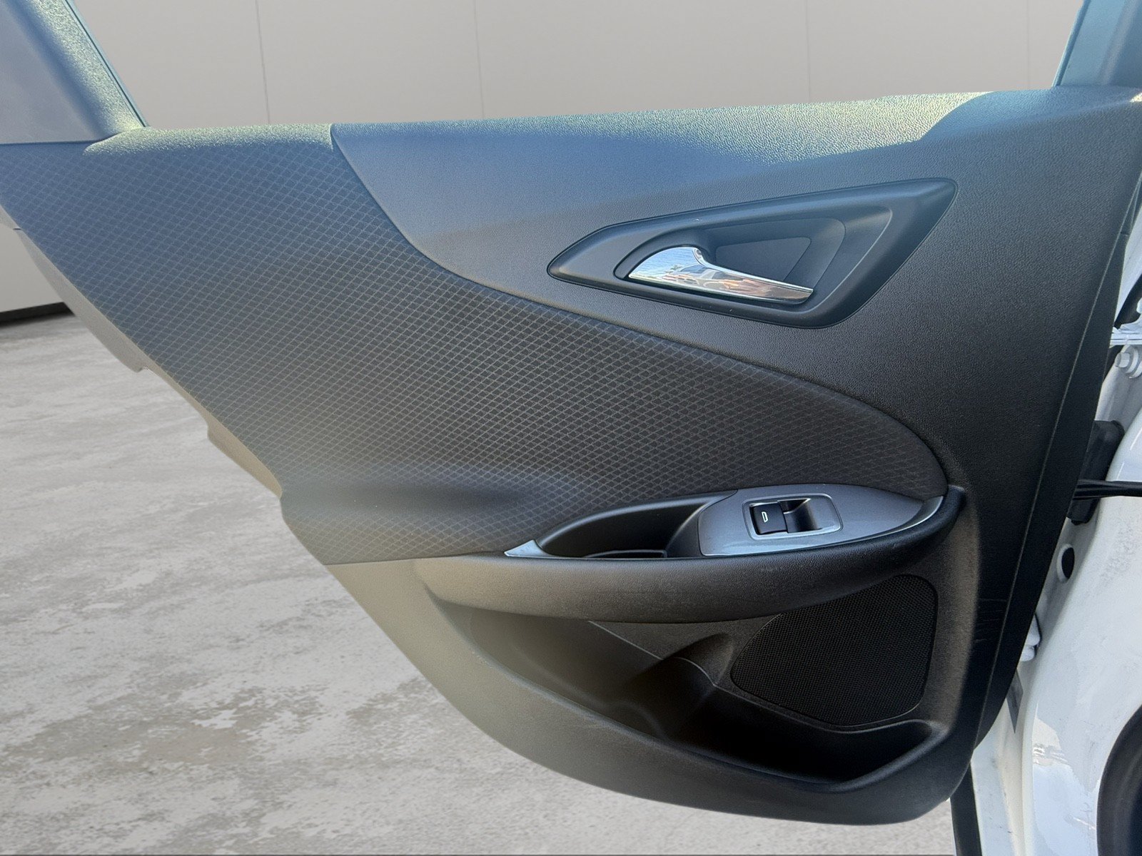 Used 2025 Chevrolet Malibu LT FWD image 26