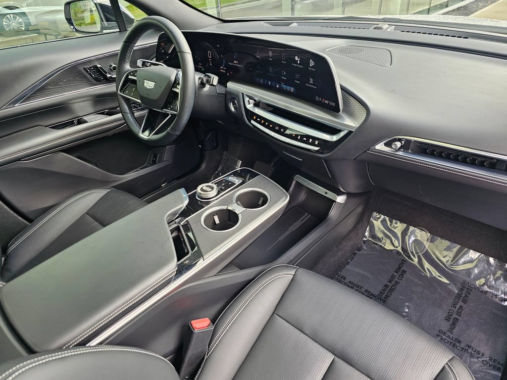 Certified 2024 Cadillac Lyriq Sport AWD/4WD image 10