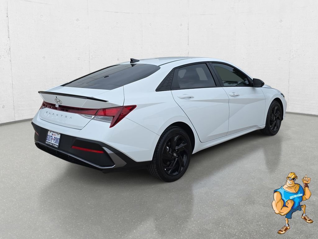 Certified 2026 Hyundai Elantra Sport FWD image 5