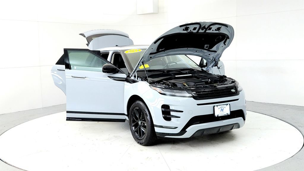 Used 2024 Land Rover Range Rover Evoque Dynamic SE AWD/4WD image 9