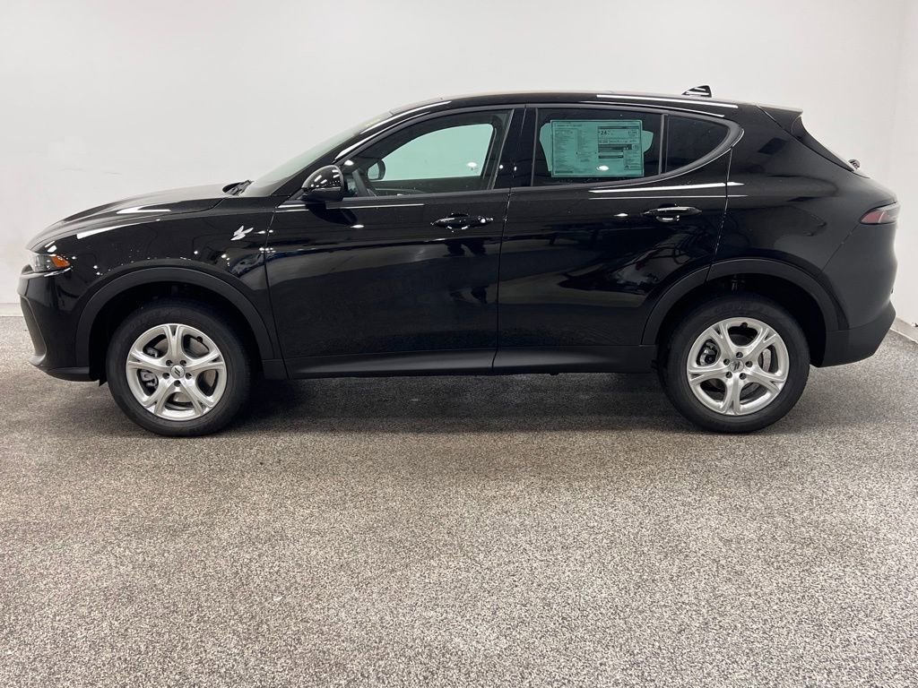 Used 2024 Dodge Hornet GT image 18