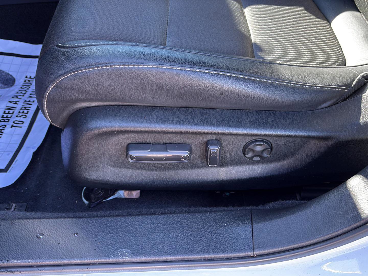 Used 2021 Honda Accord Sport image 11