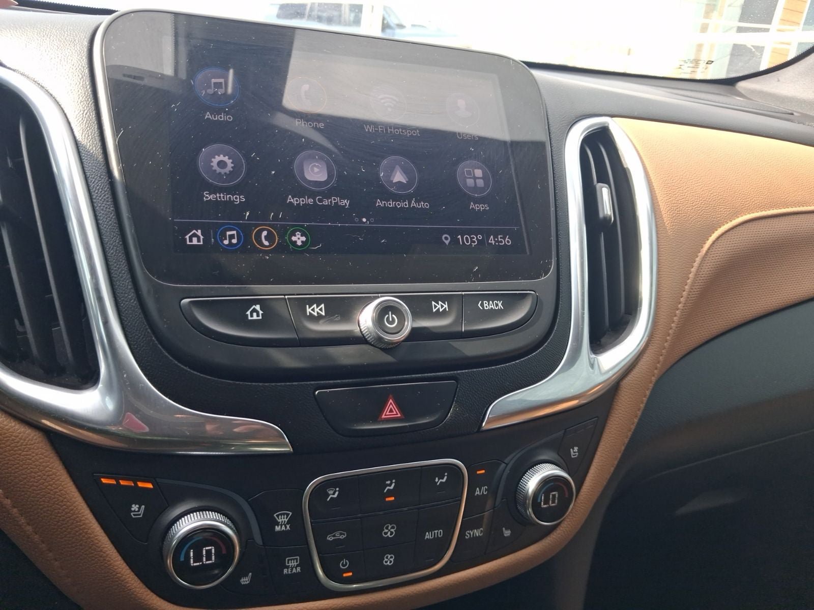 Used 2020 Chevrolet Equinox Premier FWD image 22