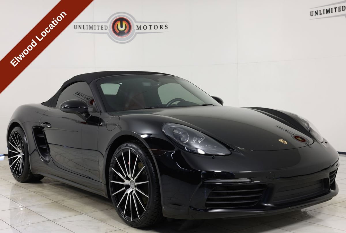 Used 2018 Porsche 718 Boxster RWD image 35