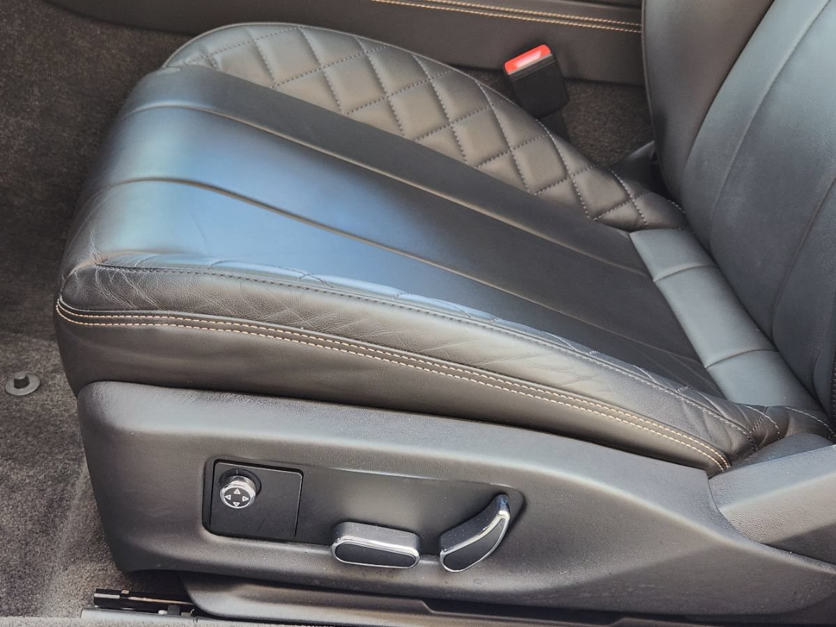 Used 2022 Bentley Continental GT AWD/4WD image 57
