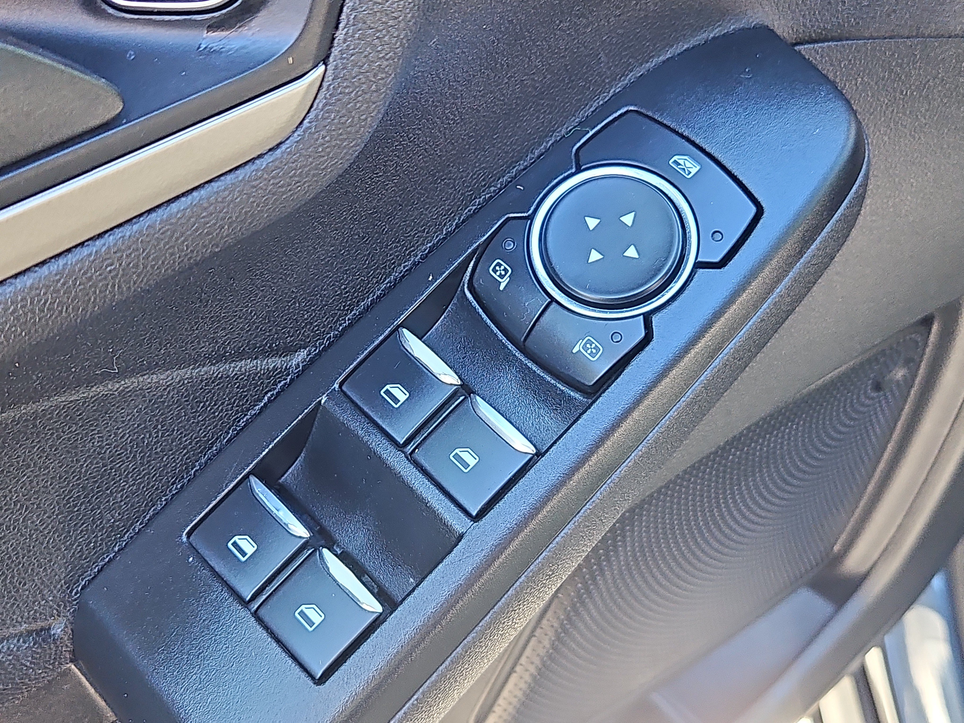 Used 2022 Ford Escape SE AWD/4WD image 18