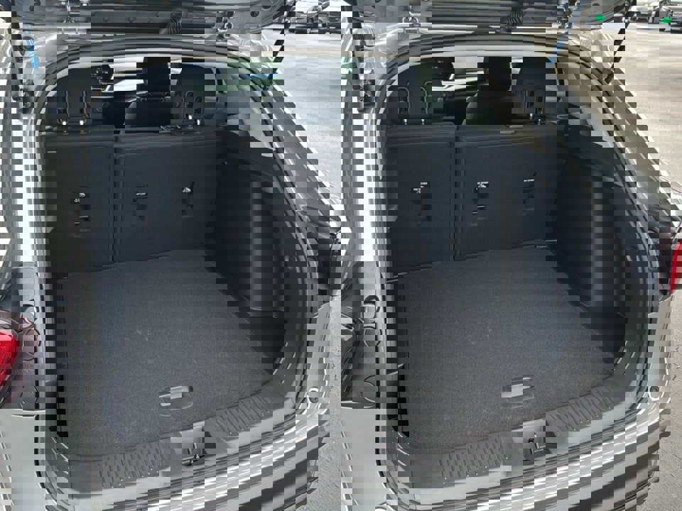 Used 2025 Chevrolet Trax LS w/ LS Convenience Package image 26