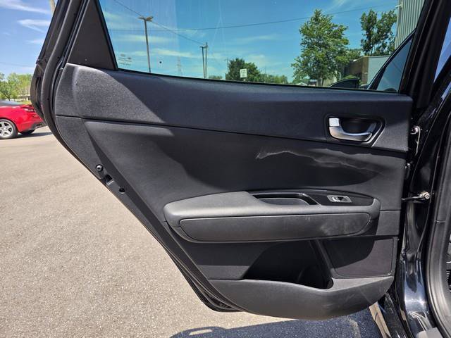 Used 2019 Kia Optima SX FWD image 19