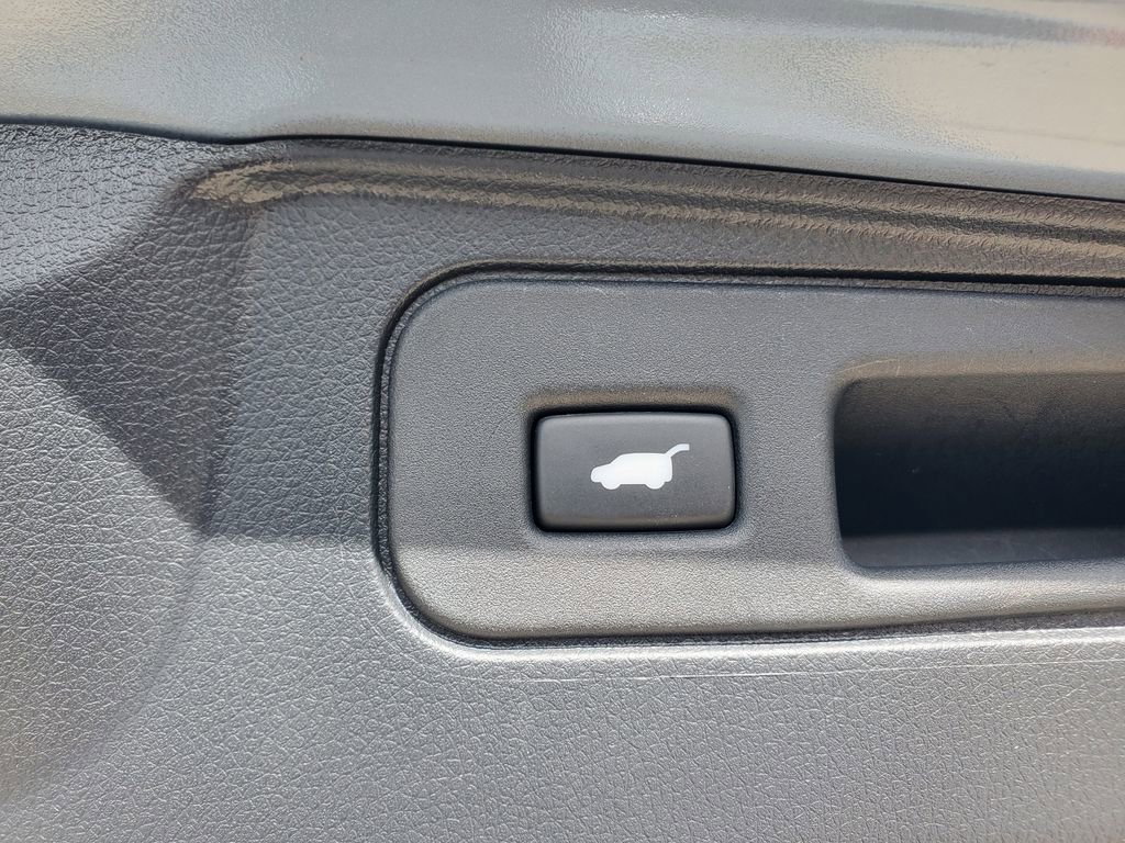 Used 2024 Honda Passport EX-L image 9