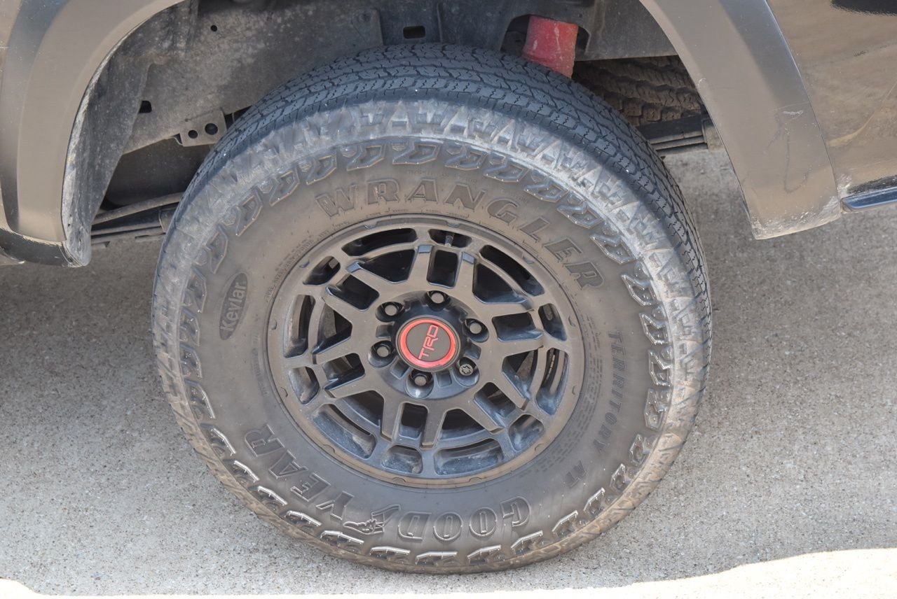 Used 2023 Toyota Tacoma TRD Pro AWD/4WD image 10
