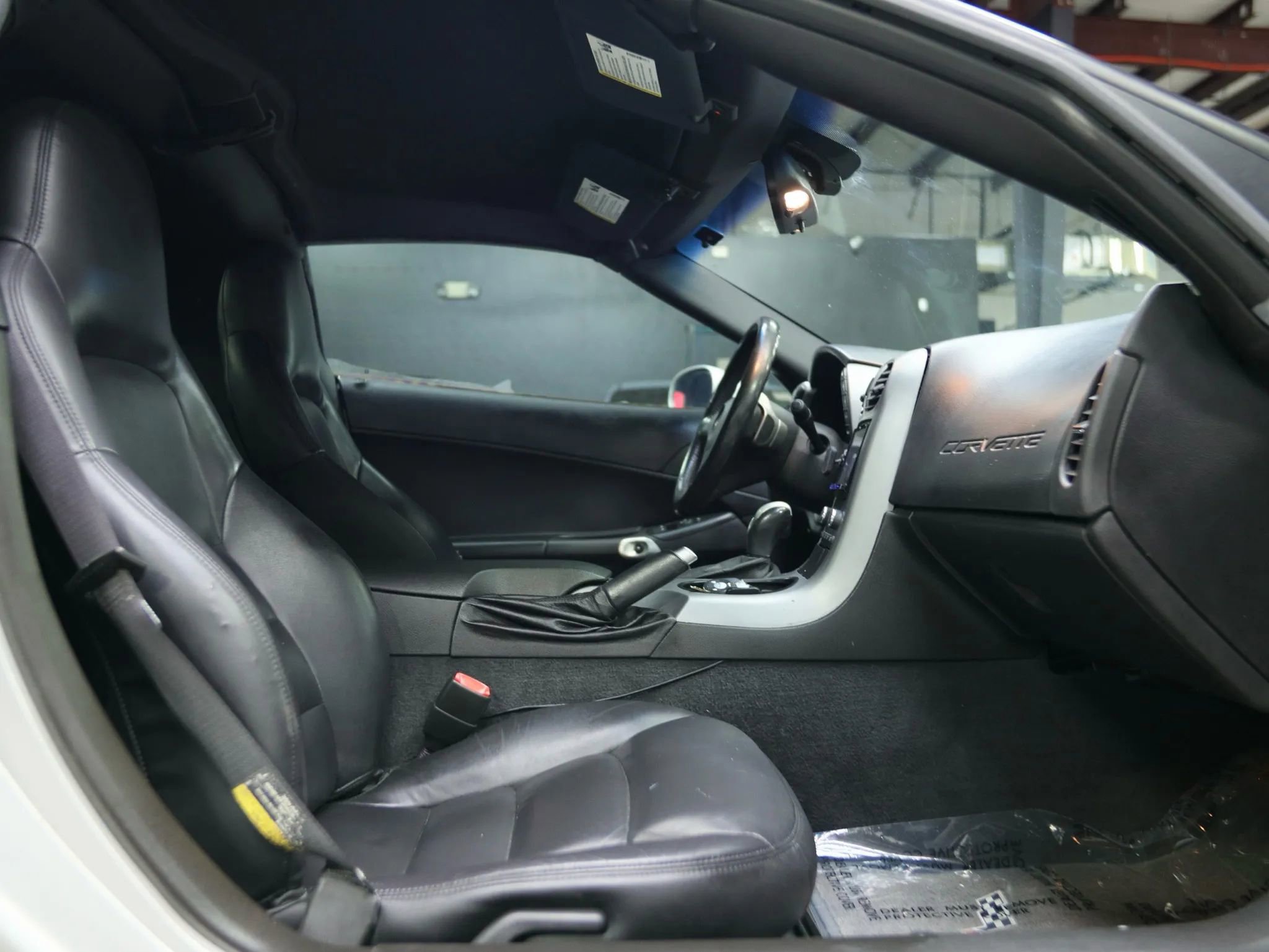 Used 2006 Chevrolet Corvette Coupe image 28