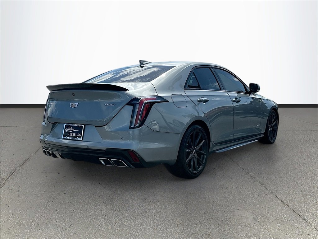 Used 2023 Cadillac CT4 V w/ Technology Package image 7