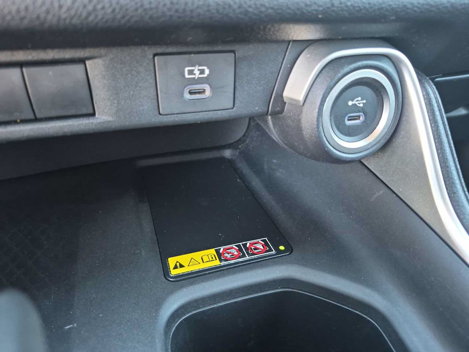 Used 2024 Toyota Grand Highlander AWD Hybrid image 31