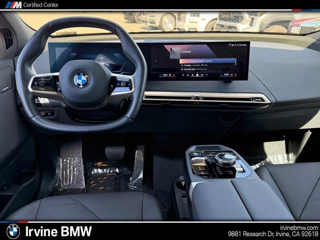 Used 2026 BMW iX xDrive60 w/ Premium Package image 30