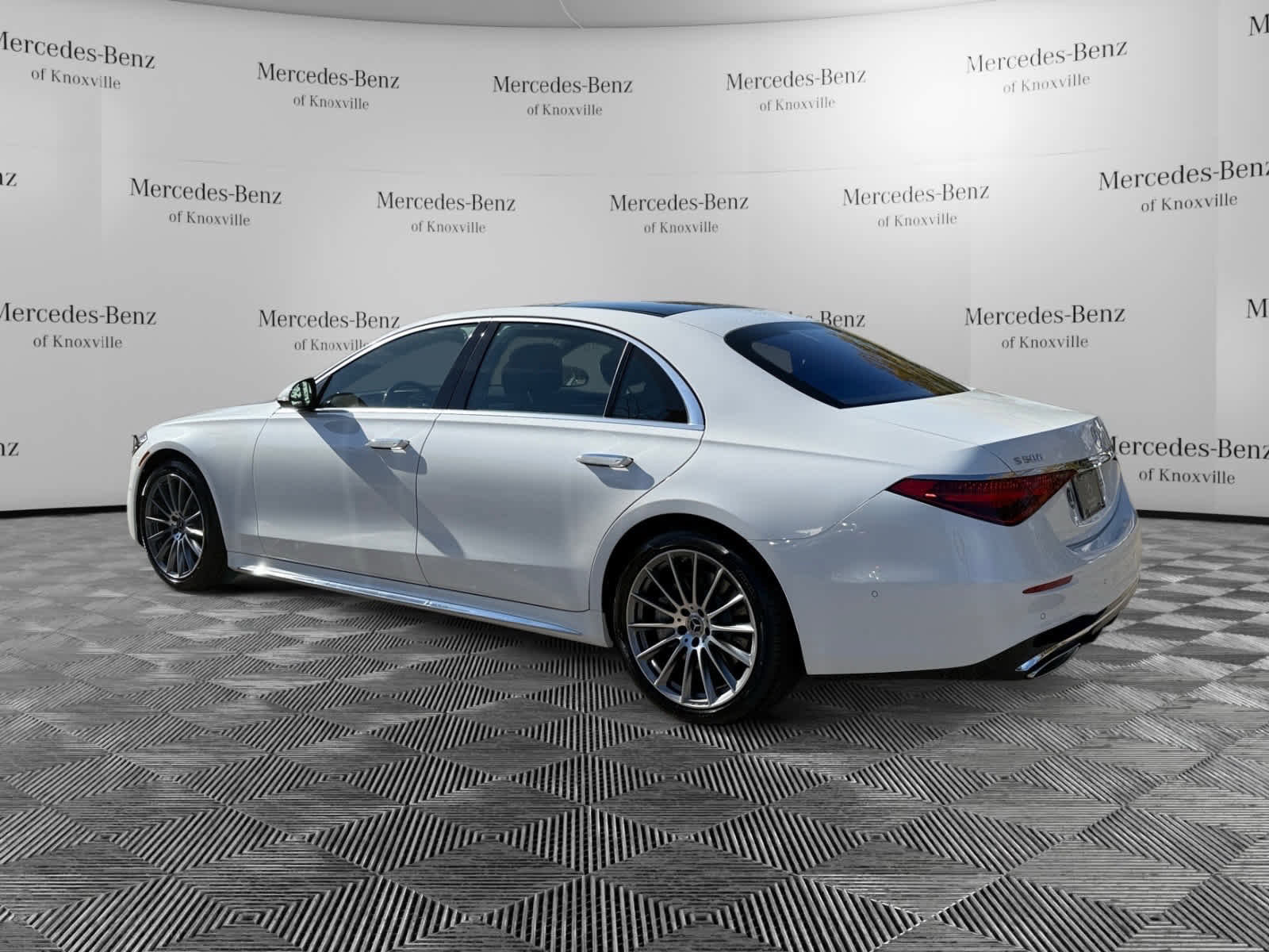 New 2026 Mercedes-Benz S 580 4MATIC Sedan image 3