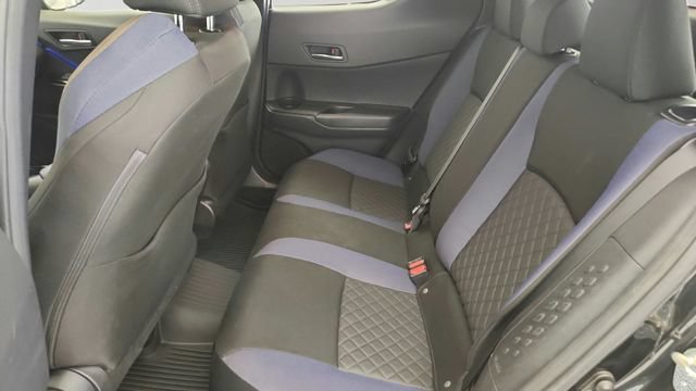 Used 2021 Toyota C-HR XLE FWD image 20