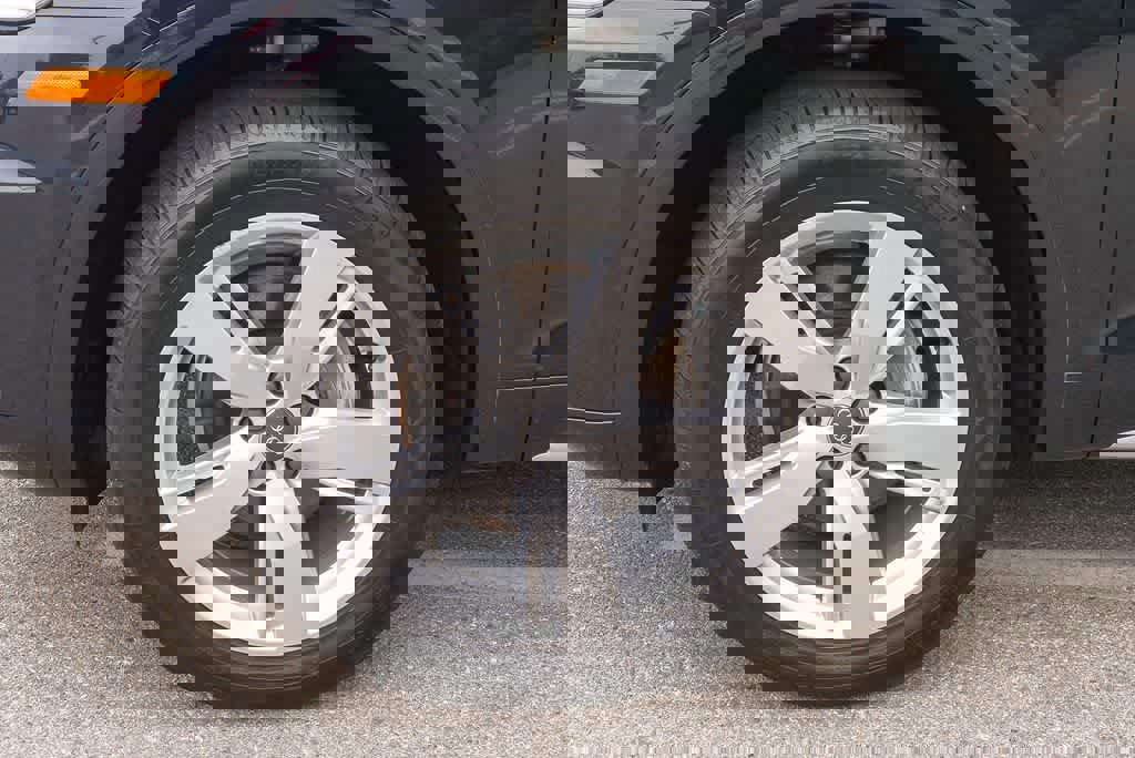 Used 2018 Audi Q5 2.0T Premium Plus w/ Premium Plus Package image 6