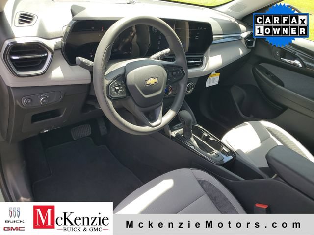 Used 2025 Chevrolet TrailBlazer LS w/ LS Convenience Package FWD image 6