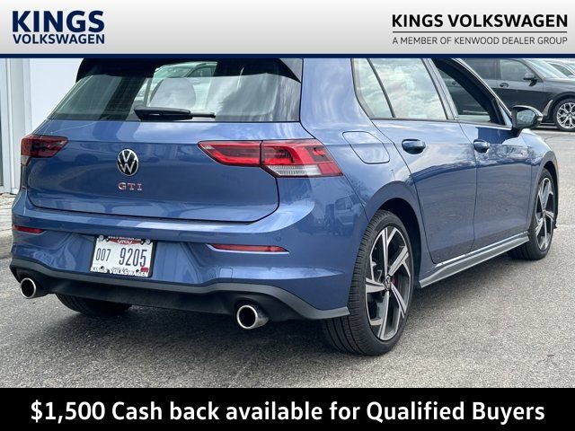 New 2026 Volkswagen GTI SE FWD image 7